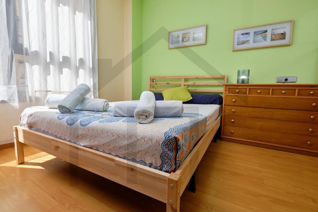 Loft En Oviedo - Ideal Para 3 Personas Kültér fotó