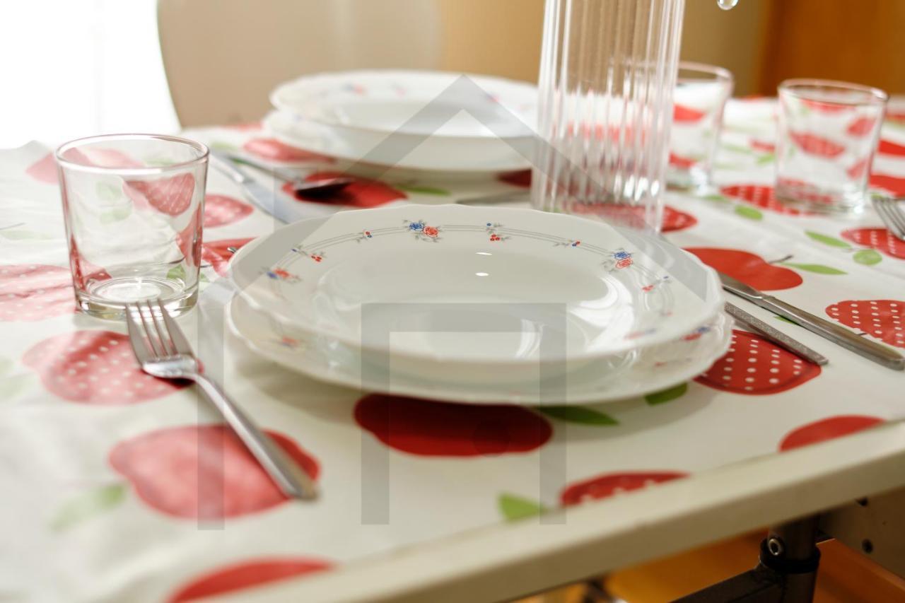Loft En Oviedo - Ideal Para 3 Personas Kültér fotó