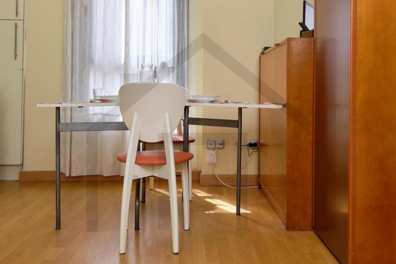 Loft En Oviedo - Ideal Para 3 Personas Kültér fotó
